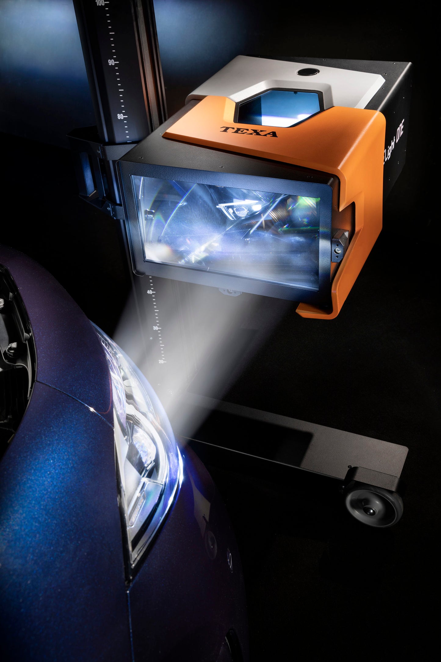E-LIGHT